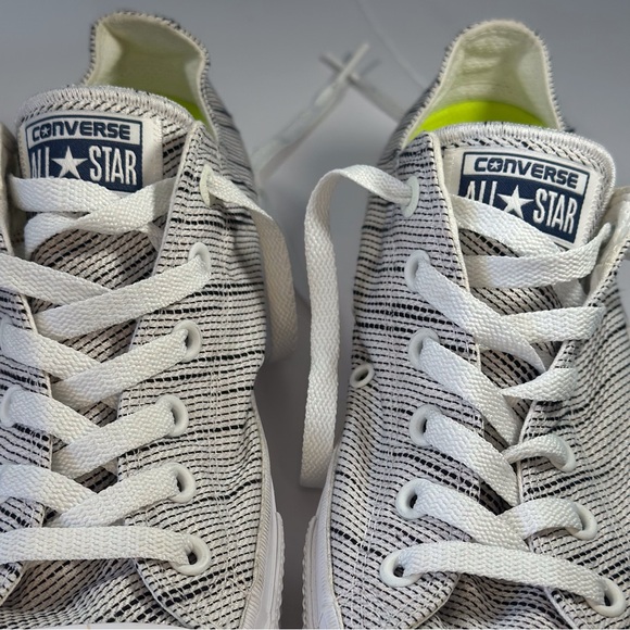 Converse unisex sneakers men’s size 8/ women’s size 10 - Picture 4 of 8